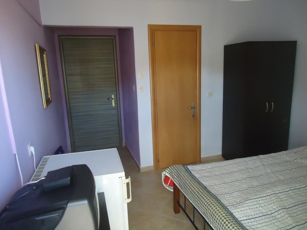 Gianna Rooms Leptokaryá Rom bilde